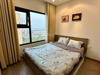 Bán căn 2 phòng ngủ góc, ban công đông nam, full nội thất đẹp, giá 3.x tỷ
