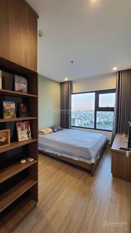Chủ cần chuyển căn to hơn bán căn 1n+ toà s112 view hồ điều hoà giá 2.x tỷ