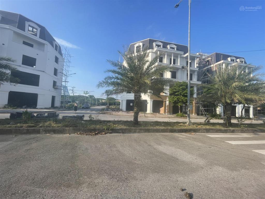 Bán đất nền đẹp nhất dự án green valley móng cái