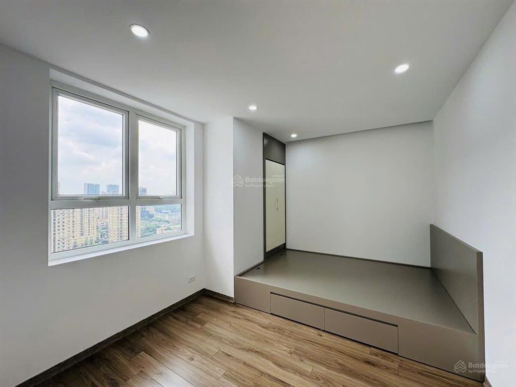 Cc bán căn hộ 88,68m² 3 ngủ, 2wc nhà ct1a khu thành phố giao lưu.
