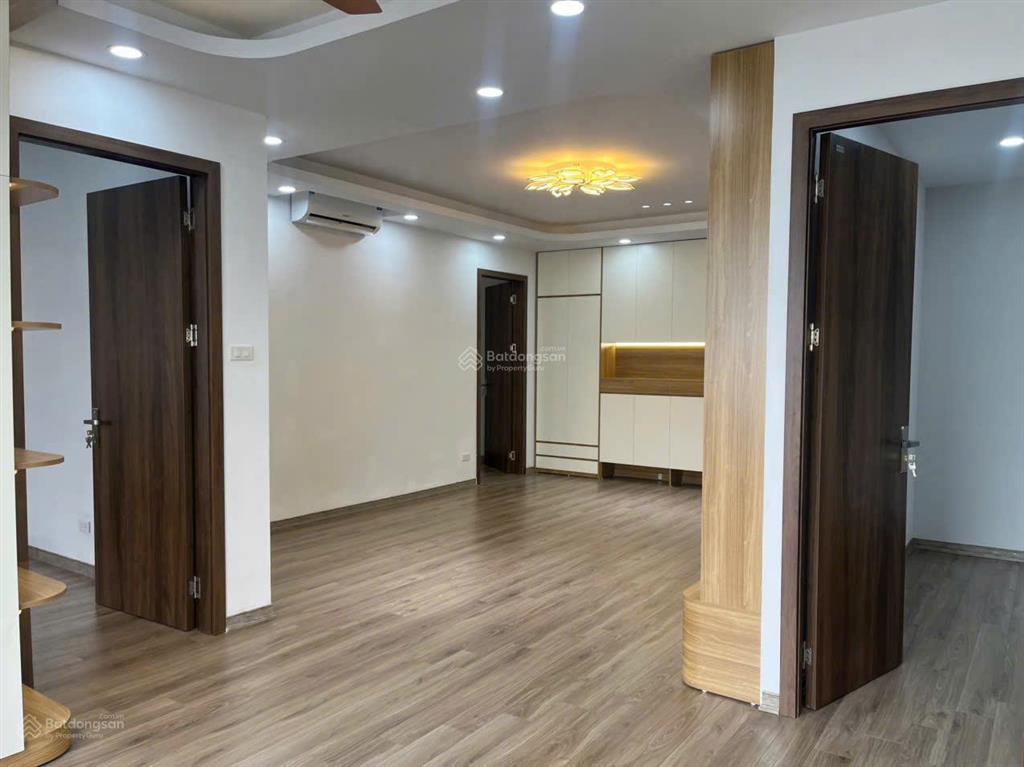 Cc bán căn hộ 88,68m² 3 ngủ, 2wc nhà ct1a khu thành phố giao lưu.