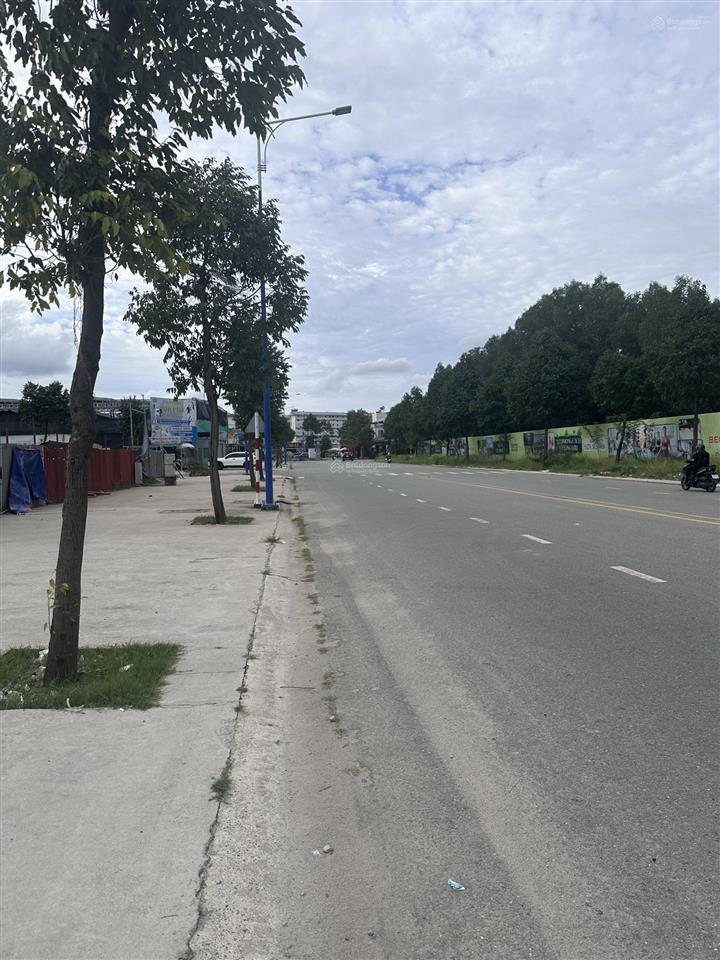 Lô đất kinh doanh ngay trung tâm thành phố mới