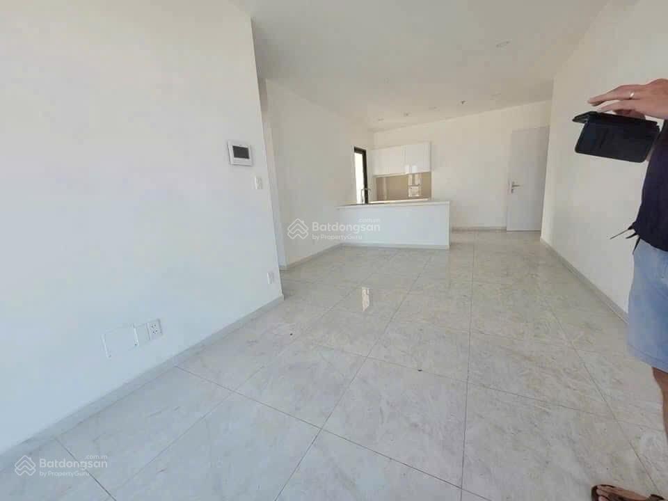 Bán nhà dt 86m2 ngang hiếm 5.2m nở hậu 8m đẹp, nhà mới đẹp ở ngay, hồ học lãm an lạc