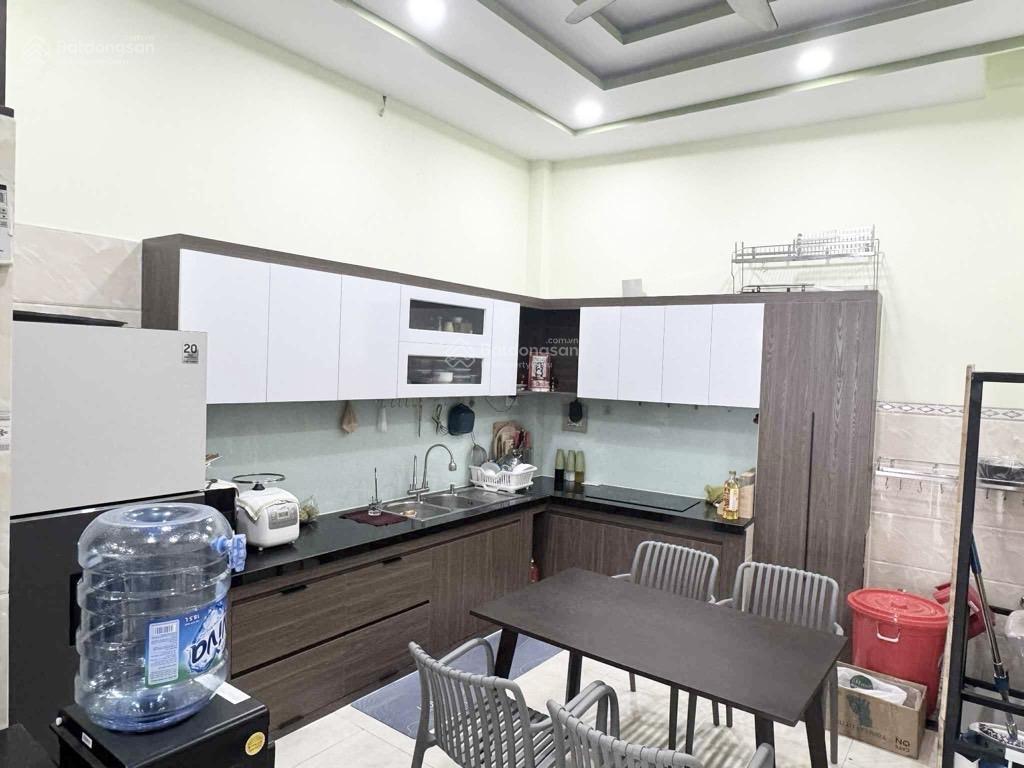 Chủ gấp giảm mạnh chỉ còn 5ty8 nhà 4 tầng 60m ngay đường số 29 gần nhà thờ.phaolo aeonmall xe hơi