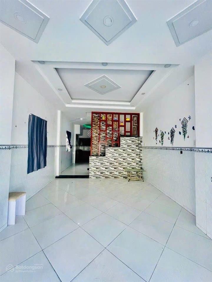 Bán nhà ngay lê đình cẩn giáp tên lửa dt 52mhẻm xe tải rộng thoang chỉ 5ty2 tl