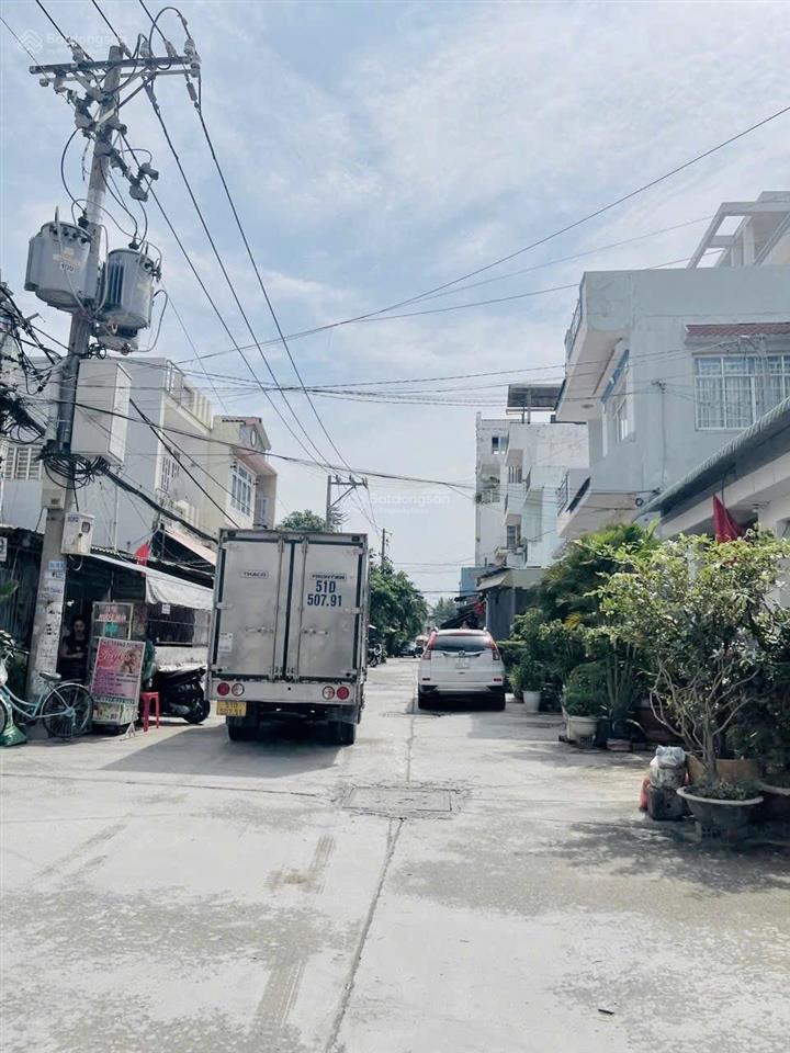 Nhà 2 mặt tiền kdchủ giảm nhẹ 100tr còn 6ty7dt 80m vuông đẹp 3 tầng5pn  ngay bùi tư toàn