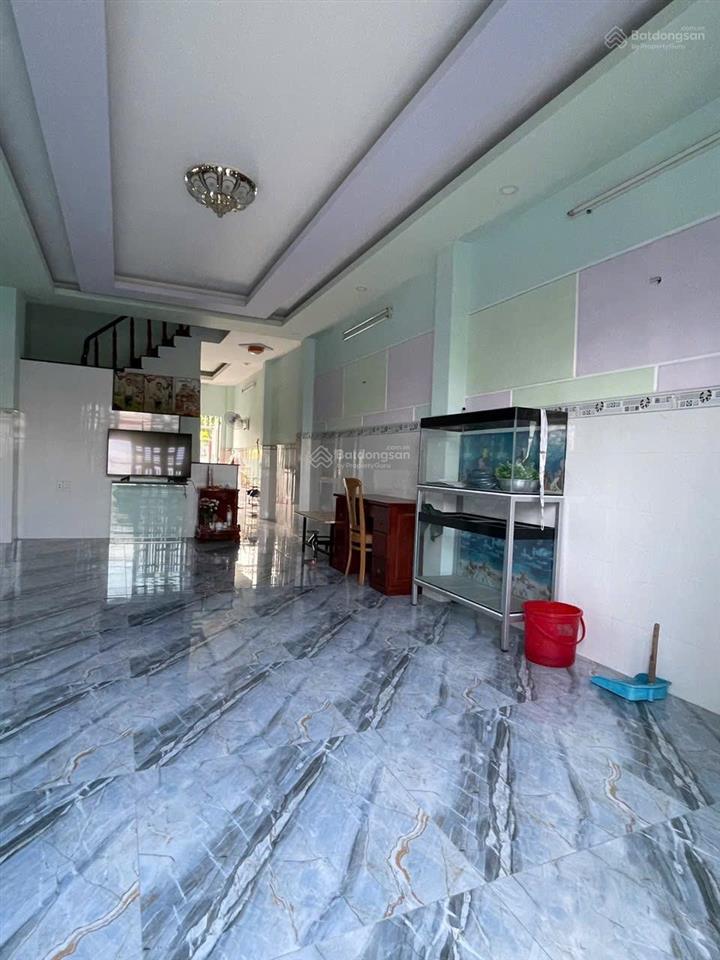 Nhà 2 mặt tiền kdchủ giảm nhẹ 100tr còn 6ty7dt 80m vuông đẹp 3 tầng5pn  ngay bùi tư toàn