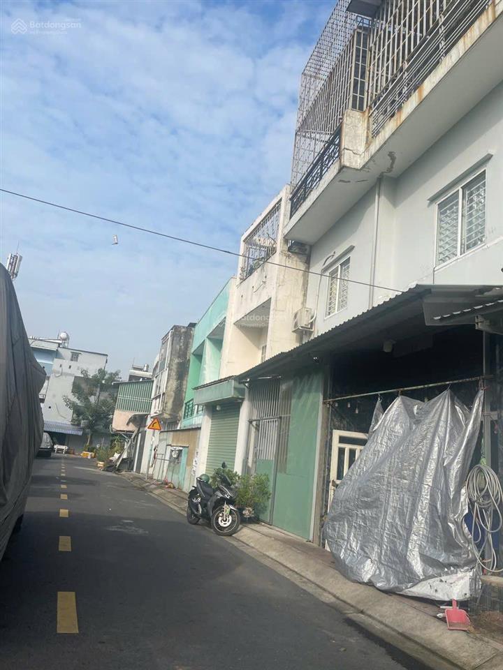 Nhà 2 mặt tiền kdchủ giảm nhẹ 100tr còn 6ty7dt 80m vuông đẹp 3 tầng5pn  ngay bùi tư toàn