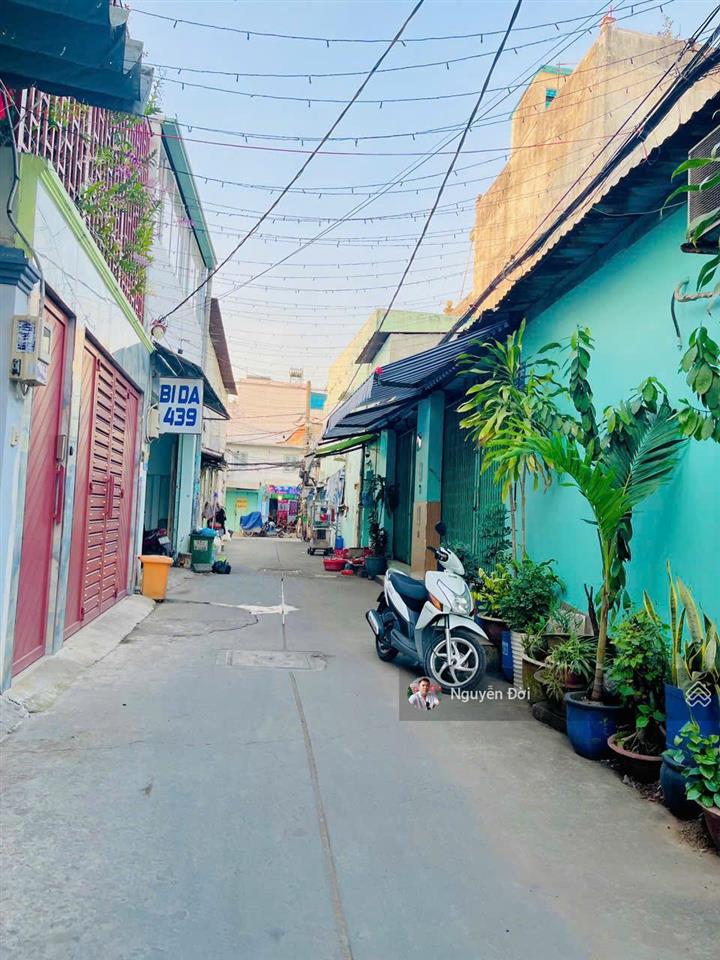 Bán nhà 3 tầng hẻm xe hơi kinh dương vương kế tên lửa, aeonmall4x25m3 tầng 17phong cho thuê 7ty1