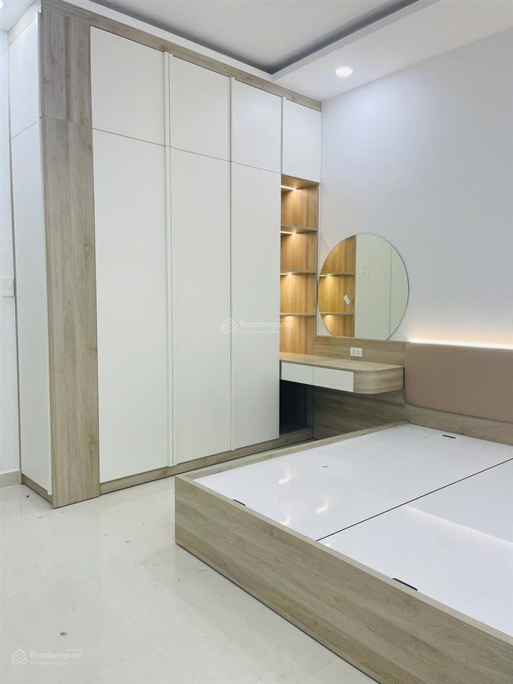 Bán nhà ngang đẹp 5x20m  mới đẹp đủ nội thất  hẻm xe hơi thông hồ học lãm chỉ 7 tỷ 1