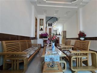 Bán nhà đường Man Thiện, Phường Tăng Nhơn Phú A, Thủ Đức, TP HCM. DT 70m2, 3 tầng. Giá 