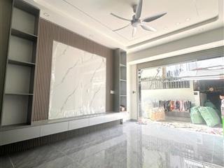 Bán nhà  đường Lã Xuân Oai, Tăng Nhơn Phú A,  Q.9, Thủ Đức, TP HCM. DT 52m2, 4PN. Giá 