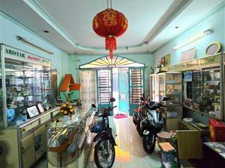 Bán nhà mặt phố đường số 5, Phước Bình, Q9, Thủ Đức, TP HCM. DT 102m2, cấp 4. Giá 9.4 tỷ