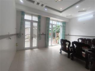 Bán nhà mặt phố đường Số 37, Hiệp Bình Chánh, Thủ Đức, TP HCM. DT 67m2, 3 tầng. Giá 8,05