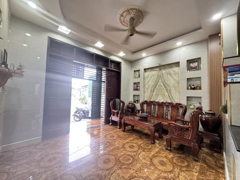 Bán nhà 3 tầng đường số 8, Linh Xuân, Thủ Đức, TP HCM. DT 50m2.  Giá  chỉ 4.9 tỷ, sổ hồng