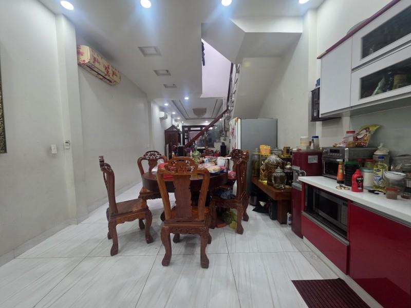 Bán nhà 123m2  Kha Vạn Cân, Hiệp Bình Chánh, Thủ Đức, TP HCM, 2 tầng, sổ đỏ. Giá 9.4 tỷ.