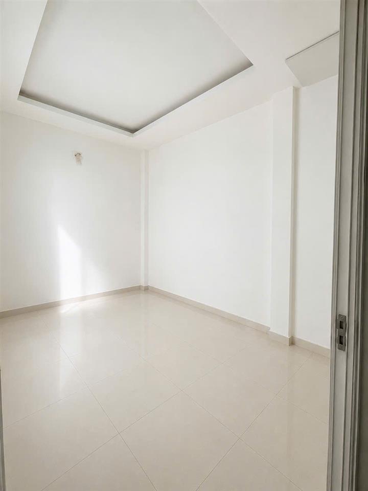 Bán nhà  đường số 10, Linh Xuân, Thủ Đức, TP HCM. DT  80m2, 2 tầng, sổ hồng riêng, giá
