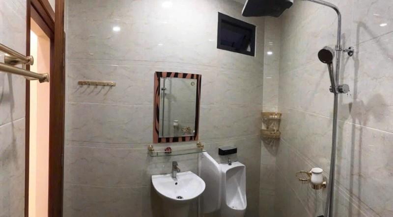 Bán nhà 3 tầng, 68m2,  đường Số 5, Linh Xuân, Thủ Đức. TP HCM. Sổ hồng riêng, giá 3,69 