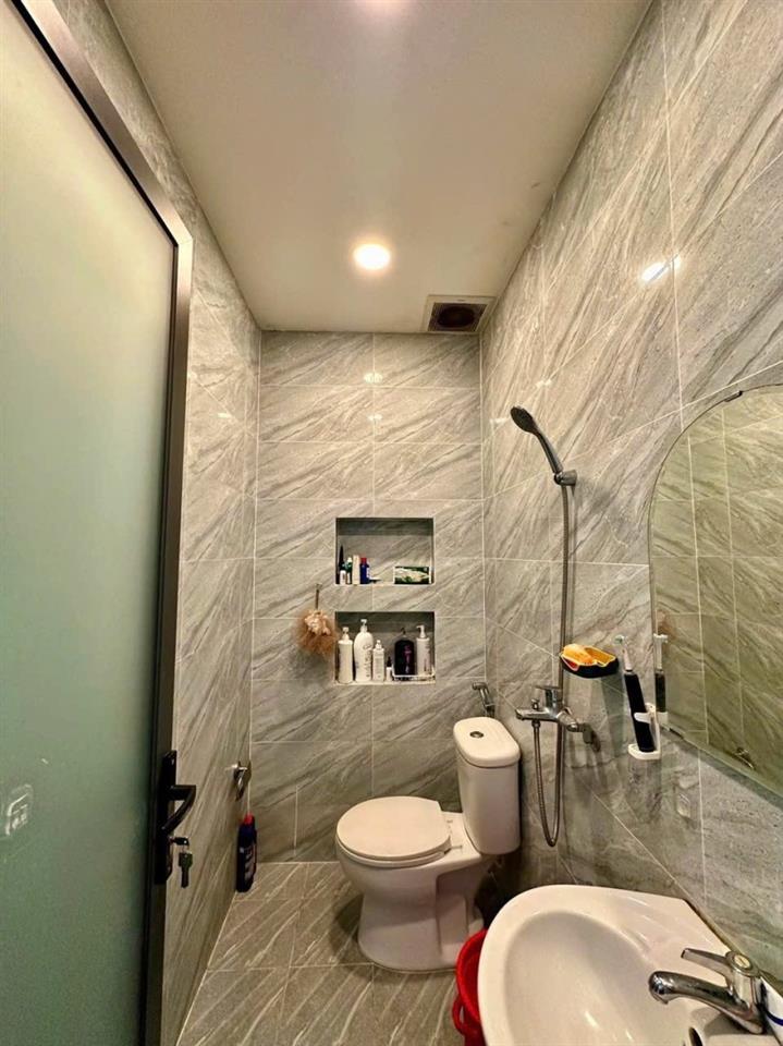 Bán nhà 3 tầng, 120m2,  đường Số 10, Linh Xuân, Thủ Đức, TP HCM,  sổ hồng riêng. Giá 7,38