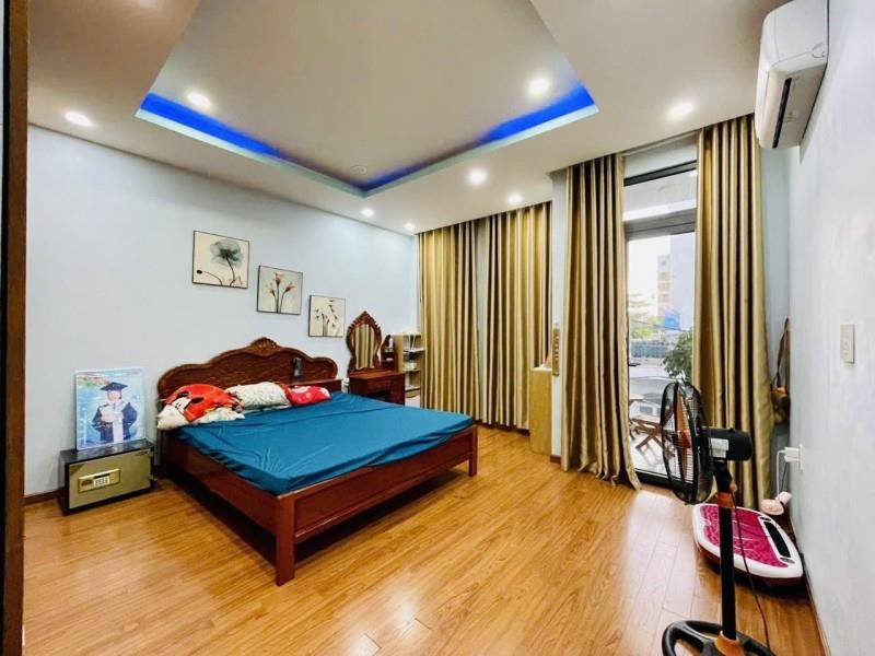 Bán nhà 4 tầng, 80m2 ,  đường số 3, Hiệp Bình, Thủ Đức, TP HCM,  sổ hồng riêng, giá 10.5