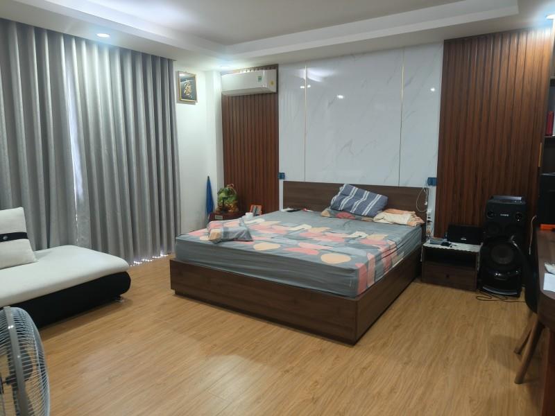Bán nhà mặt phố đường Số 6, Linh Xuân, Thủ Đức, TP HCM. DT 90m2, 4 tầng, giá 8,48 tỷ.