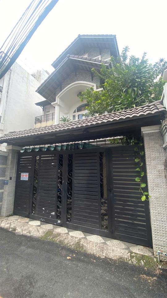Bán nhà 140m2, 3 tầng, đường Lê Văn Chí, Linh Trung, Thủ Đức, TP HCM, sổ hồng riêng. Giá