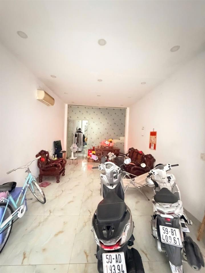 Bán nhà 3 tầng, 64m2,  đường 882, Phú Hữu, Q9, Thủ Đức, TP HCM, sổ hồng riêng. Giá 6,98