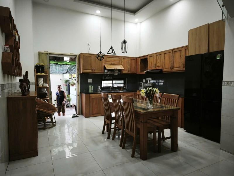 Bán nhà 3 tầng đường Số 11, Linh Xuân, Thủ Đức, TP HCM. DT 65m2, giá 6,88  tỷ, sổ hồng