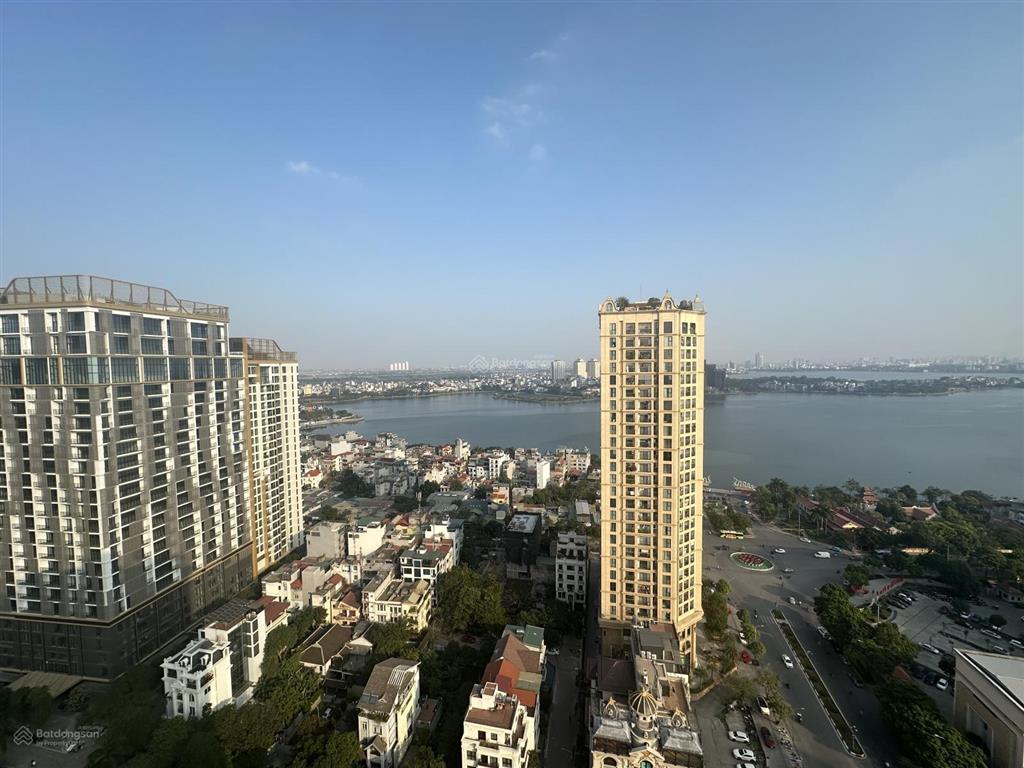 Hiếm có 1 căn 92m tk 3pn2wc toà el dorado. full nội thất, tầng trung, view hồ tây sịn. bán 14 tỷ