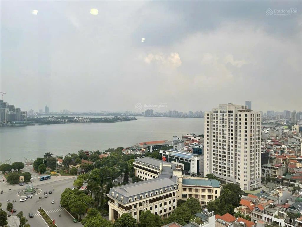 Cam kết giá tốt tại khu vực! ch tòa dorado tân hoàng minh 92m 3pn, view hồ tây đỉnh, sẵn sổ. 13,3tỷ