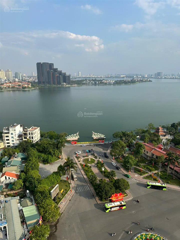 Cam kết giá tốt tại khu vực! ch tòa dorado tân hoàng minh 92m 3pn, view hồ tây đỉnh, sẵn sổ. 13,3tỷ