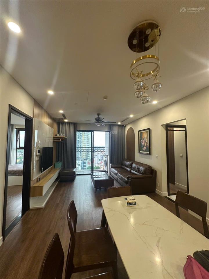 Bán siêu phẩm hồ tây toà deldorado 92m 3ngủ  view hồ đẹp, ban công đông bắc mát mẻ sẵn sổ. 13 tỷ