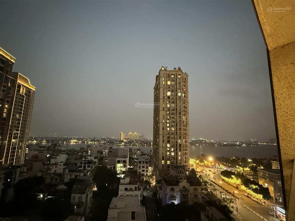 Bán siêu phẩm hồ tây toà deldorado 92m 3ngủ  view hồ đẹp, ban công đông bắc mát mẻ sẵn sổ. 13 tỷ