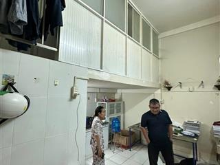 Nhà becamex định hòa. lầu 2 sổ hồng 100 triệu. còn góp 20 năm 450 triệu. toàn quốc mua được