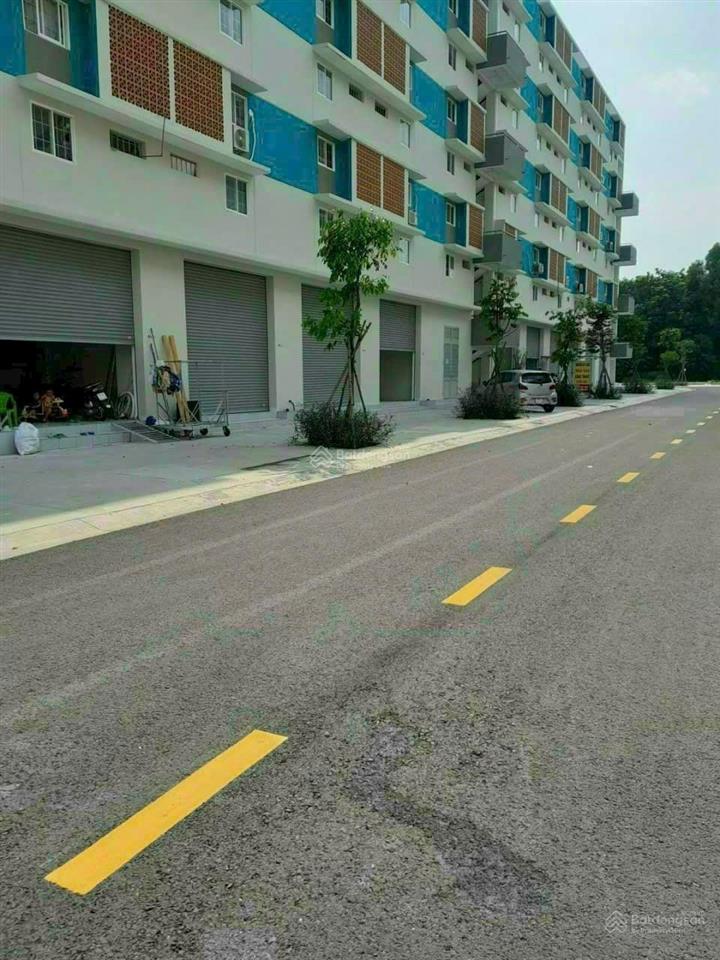 Mặt tiền becamex định hòa. vị trí siêu vip. có sổ hồng 1,670 tỷ. hiện trạng đang là phòng khám