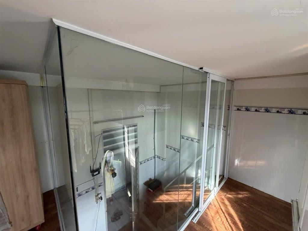 Căn hộ becamex định hòa. có sổ hồng. decor đẹp rồi 415 triệu. toàn quốc mua được