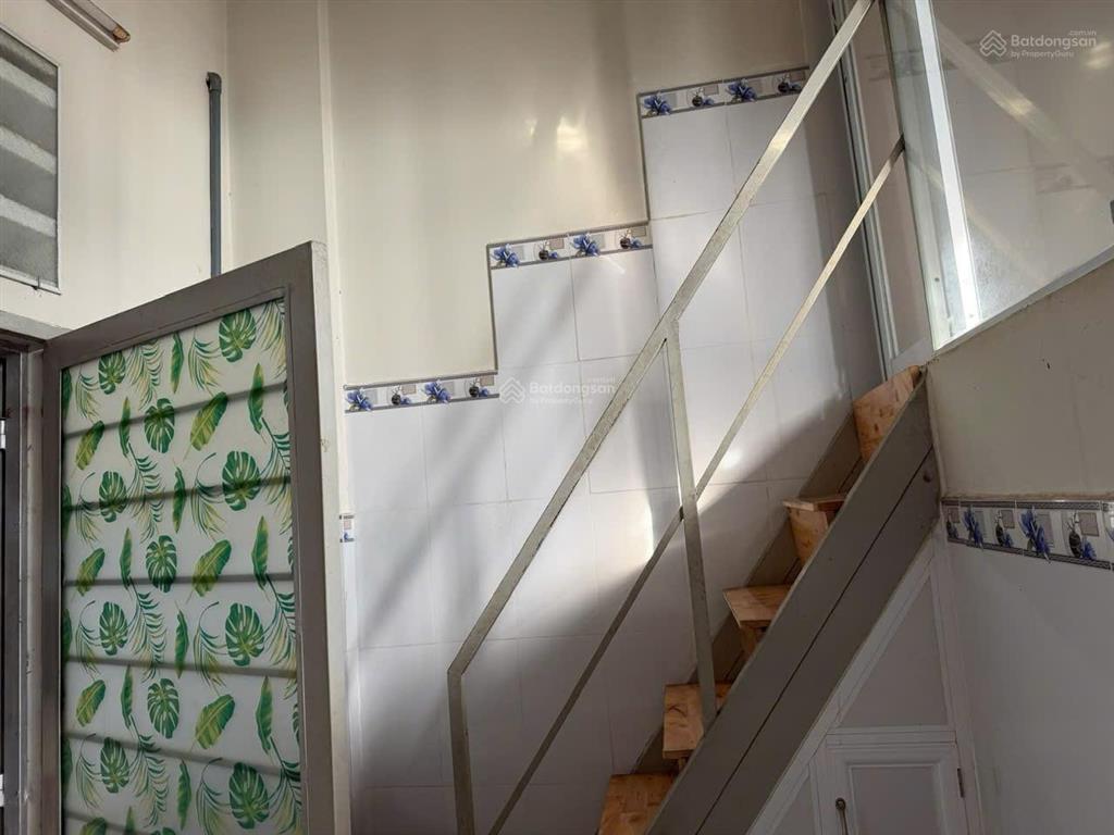 Căn hộ becamex định hòa. có sổ hồng. decor đẹp rồi 415 triệu. toàn quốc mua được