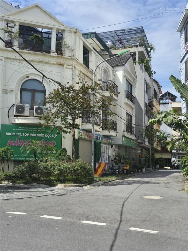 Nhà phố nguyễn văn cừ giao thông thuận tiện oôt tránh. kinh doanh ngày đêm