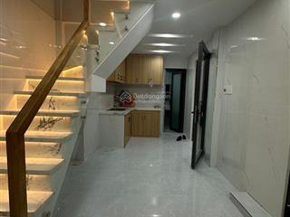 Nhà mới đón tết ngay cmt8, tô hiến thành q10 giáp q3, hẻm xe hơi cách 1 căn, 18m2 x 2 tầng, 2pn