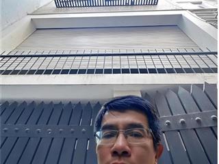 Nhà đẹp 3 tầng sát mặt tiền huỳnh văn bánh, đặng văn ngữ  dt 4mx10m  hẻm thông thoáng  6.x tỷ