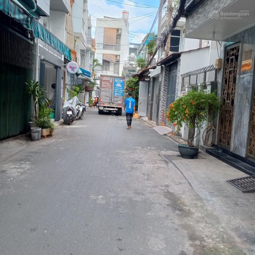 Bán nhà hẻm xe hơi quay đầu  42m2 x 2 tầng mới đẹp, sát mặt tiền lạc long quân, tân bình