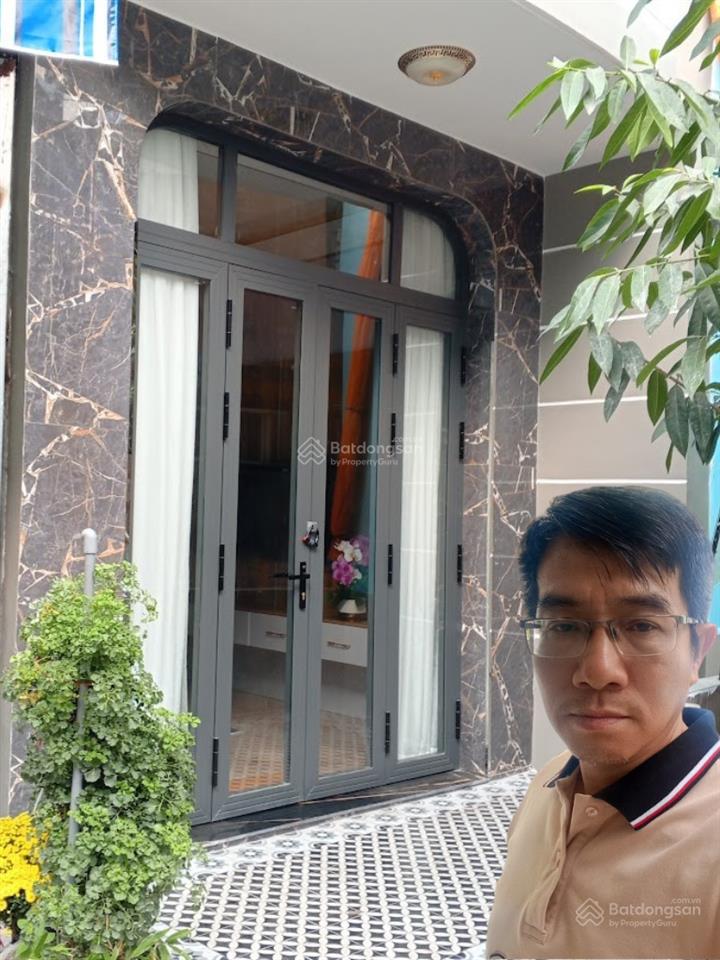 Bán nhà hẻm xe hơi quay đầu  42m2 x 2 tầng mới đẹp, sát mặt tiền lạc long quân, tân bình