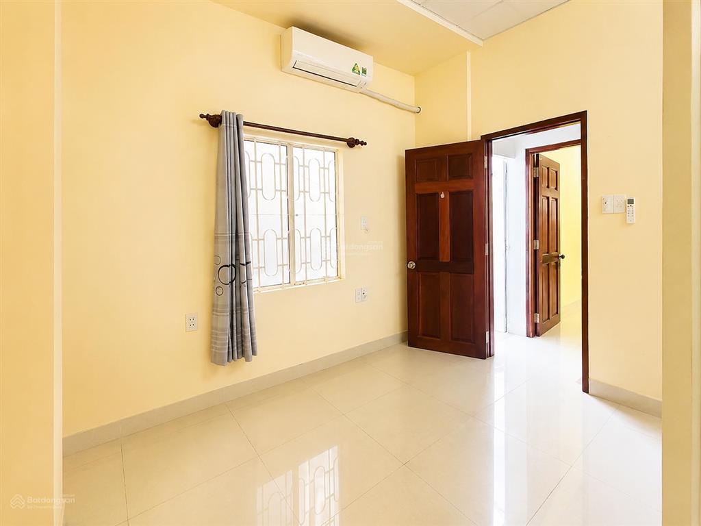 Chỉ hơn 4 tỷ có nhà lê văn sỹ q3, thông trường sa, 50m ra mặt tiền  30m2x 2 tầng  pháp lý chuẩn