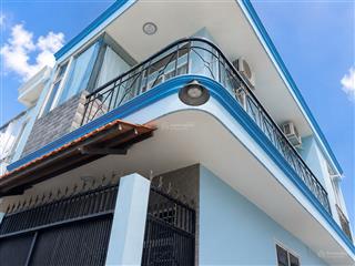 Chỉ hơn 4 tỷ có nhà lê văn sỹ q3, thông trường sa, 50m ra mặt tiền  30m2x 2 tầng  pháp lý chuẩn