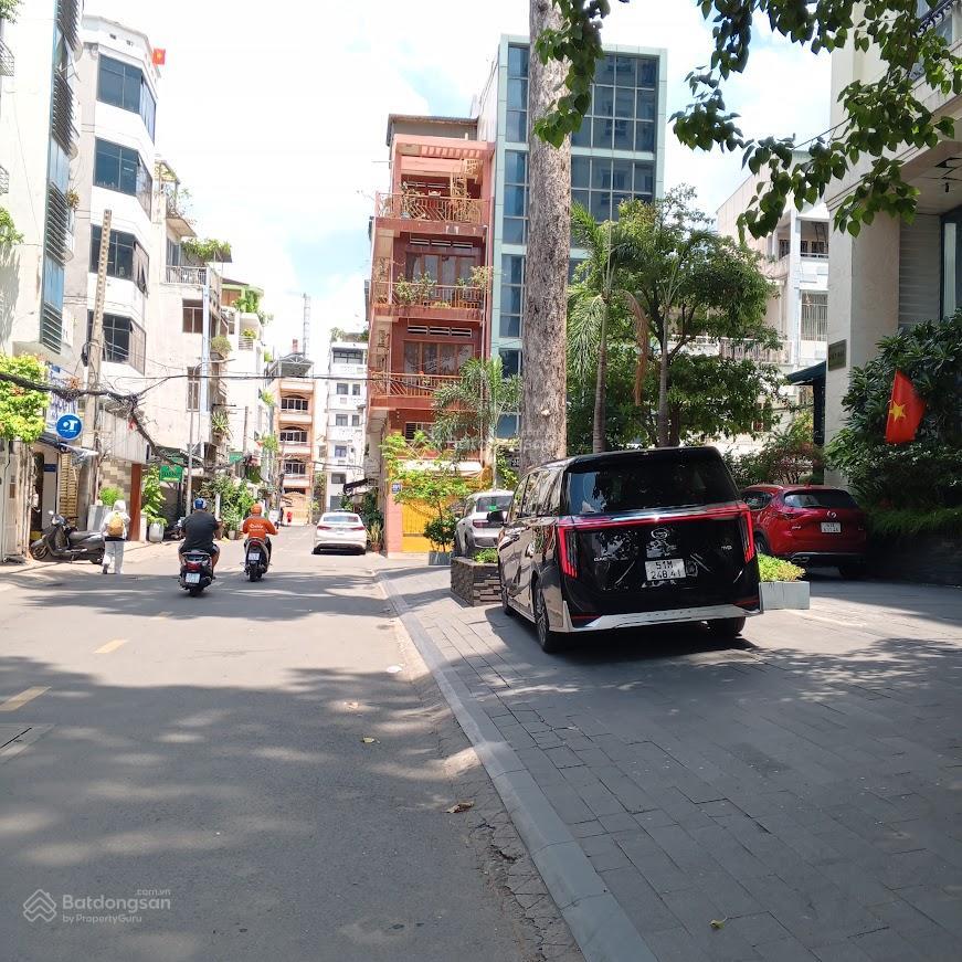 Nhà mới đẹp 4 tầng khu vip cư xá đô thành q.3  hẻm 4m thông bàn cờ, 30m ra mặt tiền  6.75 tỷ