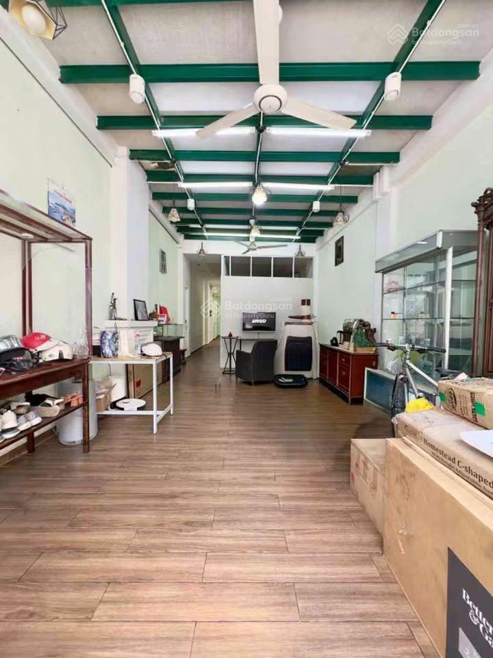 Bán nhà mặt tiền bắc hải, (4.4mx25m)x 3 tầng