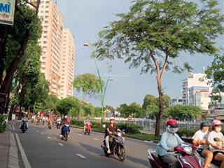 Lê văn sỹ q.3  mặt tiền cách vài căn  ngang đẹp 4m  3 tầng  hẻm thông, gần coopmart nhiêu lộc