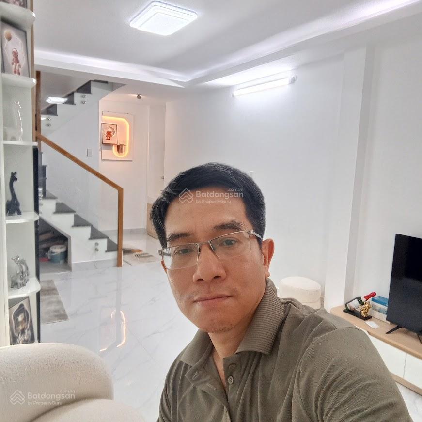Hẻm xe hơi 4 tầng khu vip cư xá đô thành q. 3  nhà mới ở ngay 30m ra mặt tiền  6,5 tỷ