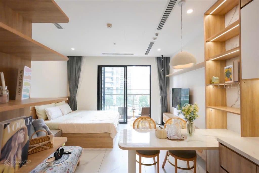 Bán gấp căn hộ full nội thất giá cực tốt