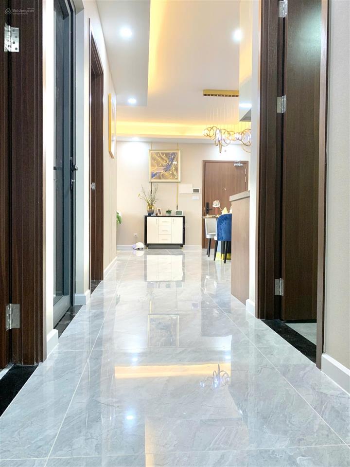 Căn góc 3pn tầng 19 view cầu cần thơ & sông hậu